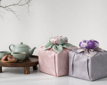 traditional souvenirs img