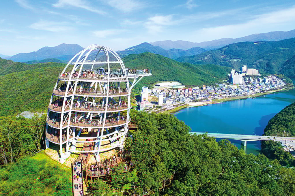 Mancheonha Skywalk / Danyanggang Jando Trail