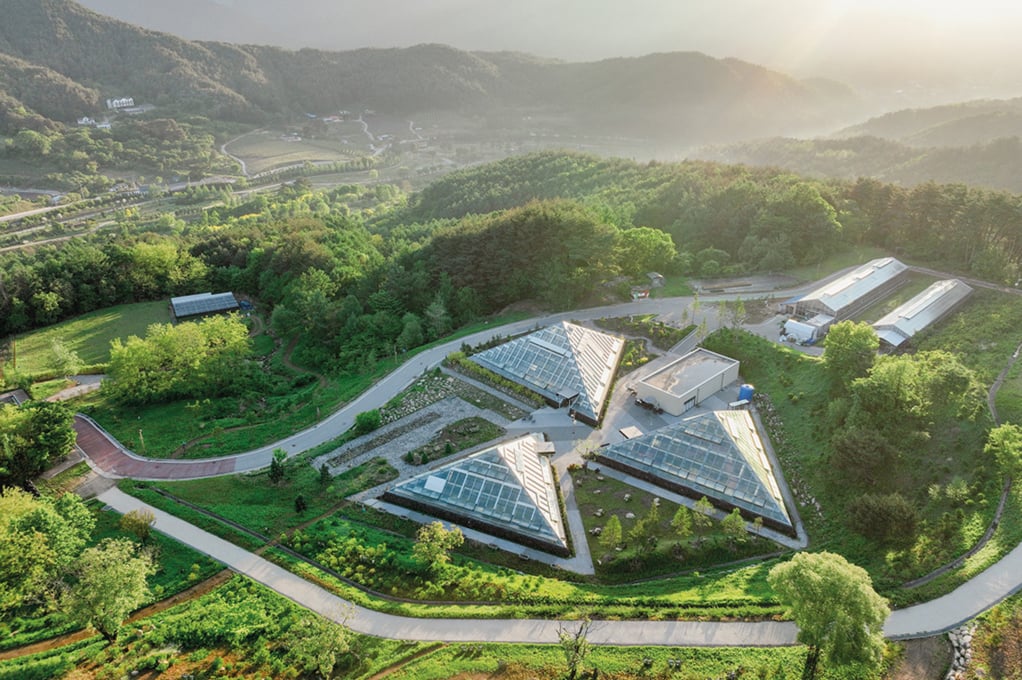 Baekdudaegan National Arboretum