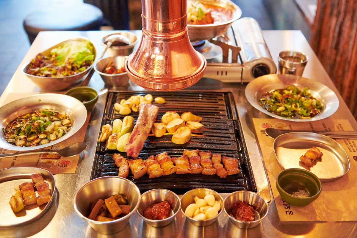 Seoul's Culinary Hotspots Loved by Stars