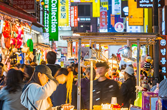 Myeong-dong Street Stalls Accept Cards!