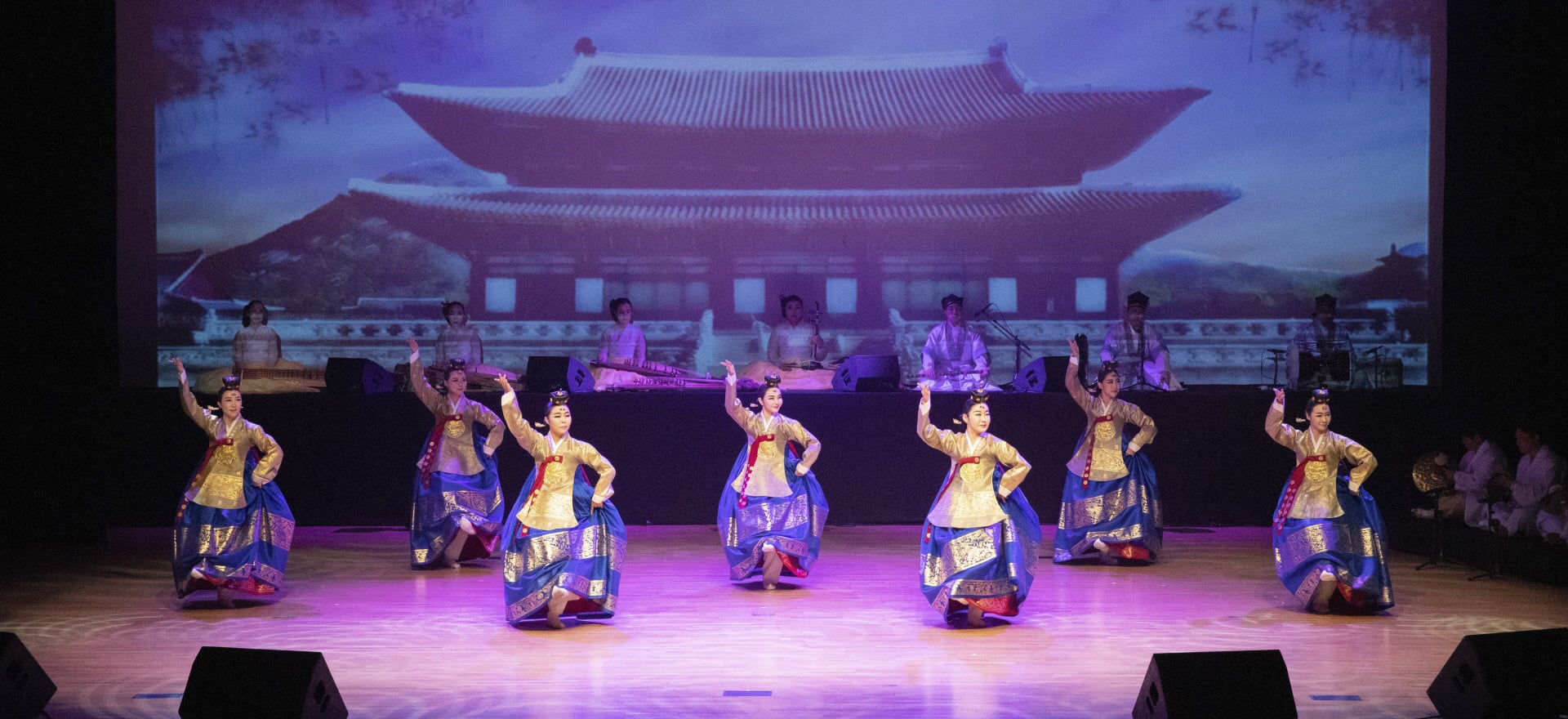 Traditional performance <Buyeo-gun Chungnam Gugak Group’s Saturday Show>