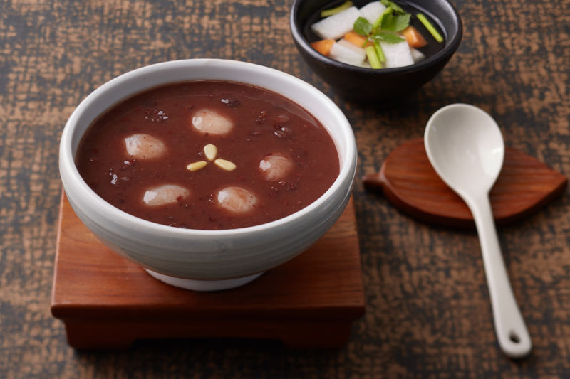 Red bean porridge (patjuk) (팥죽) : VISITKOREA
