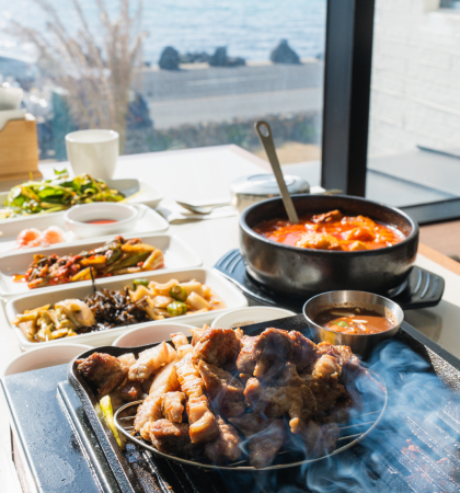 Jeju Black Pork Specialty Restaurant Haejeo where you can dine while looking at the beach