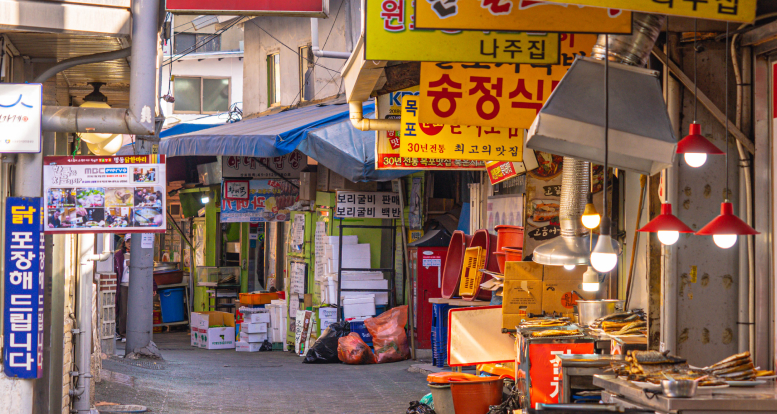 Gwangjang Market with rows of shops
