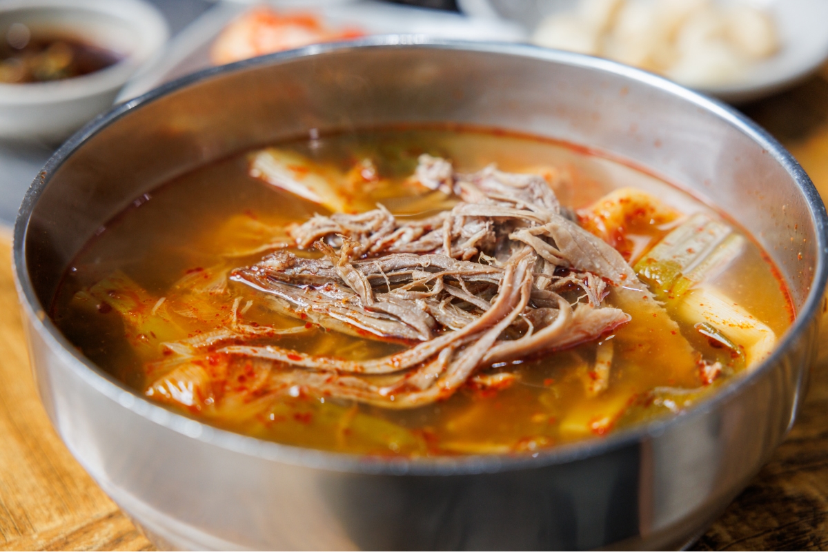 A spicy beef stew that is good for a hangover Yukgaejang with sliced beef